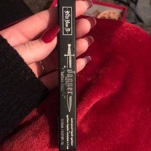 Kat Von D tattoo liner